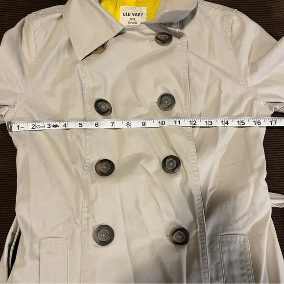 Old Navy belted trench coat - size small - Picture 8 of 8